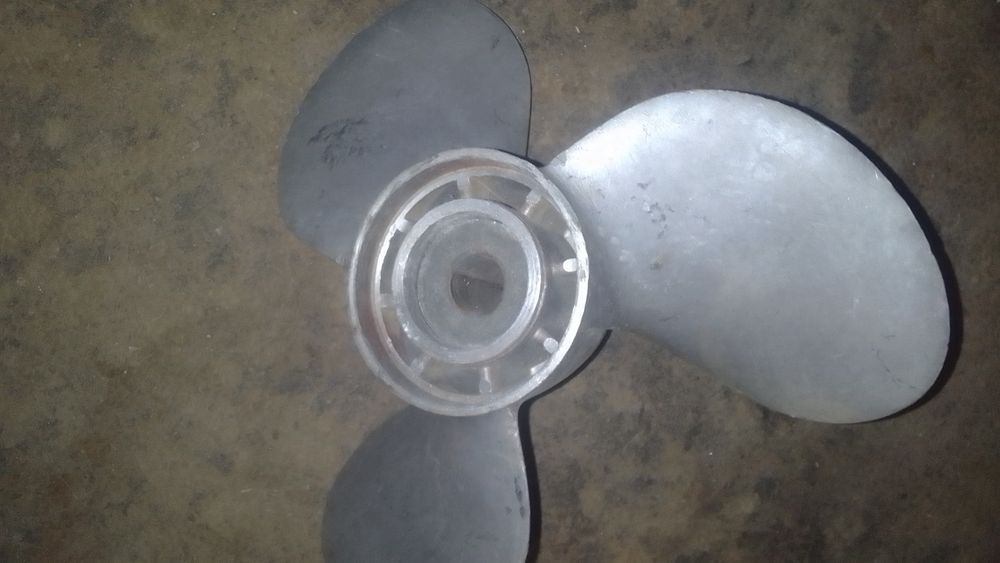 Лодочный мотор "Нептун-23"