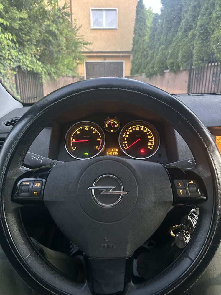 Astra H GTC 1.7d