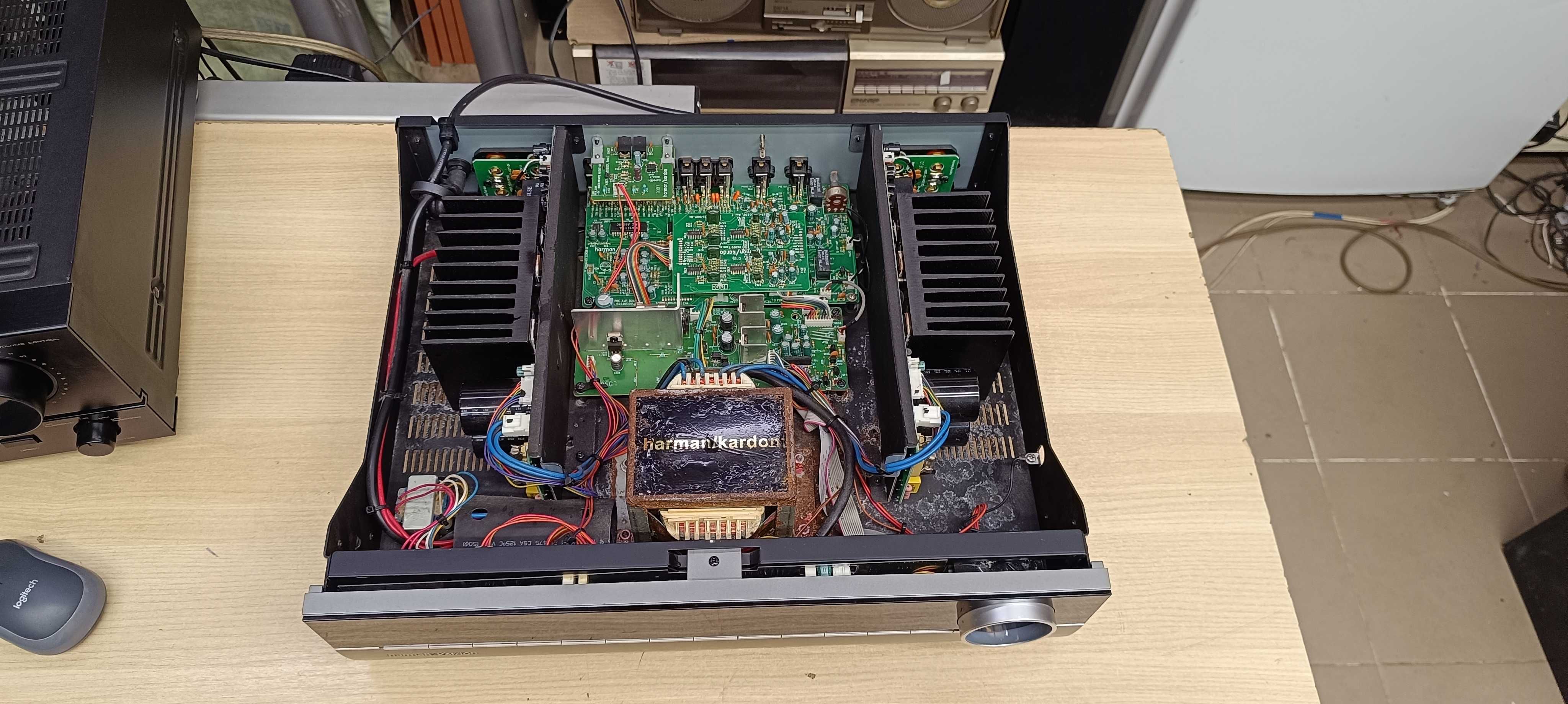 Усилитель Harman hk 970