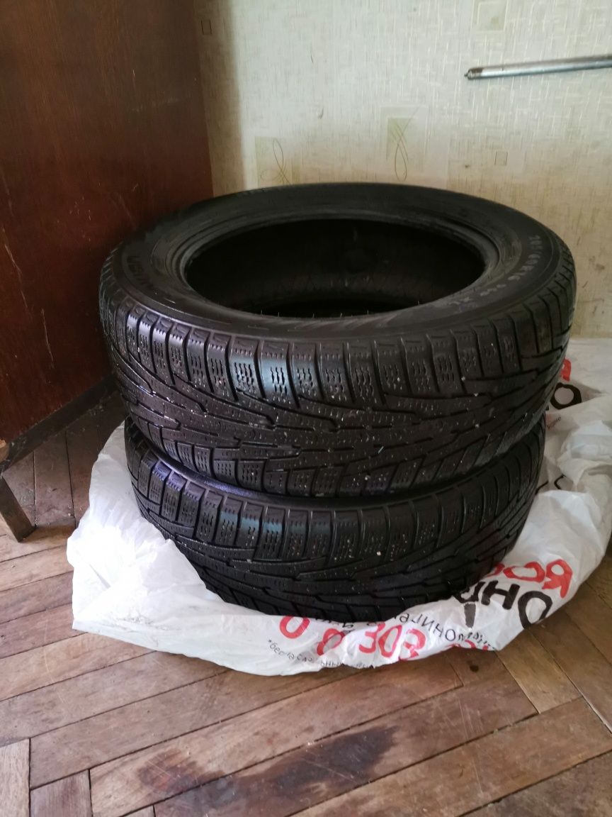 Шини резина зимня Nokian Hakkapeliitta 205/60/16