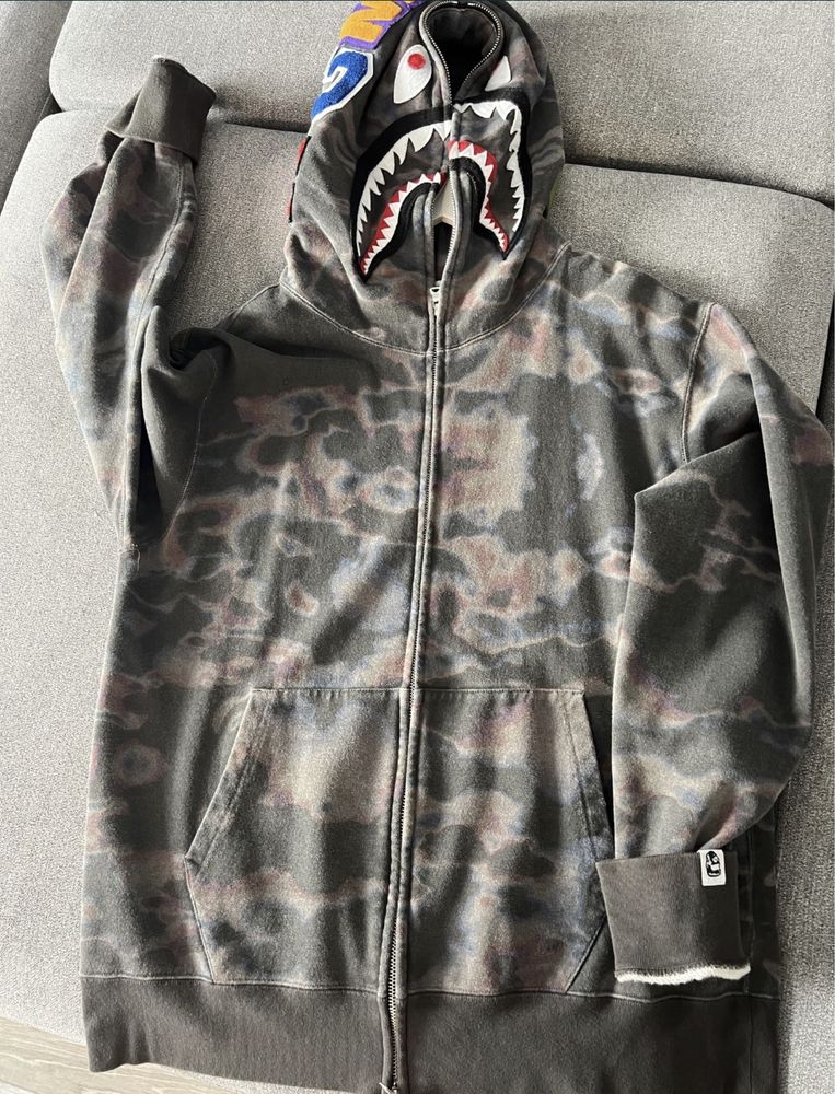 Зип худо bape camo оригинал