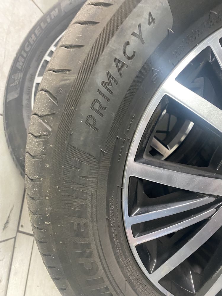 Koła alumionowe VW 215/60R16 opony letnie Michelin 16”