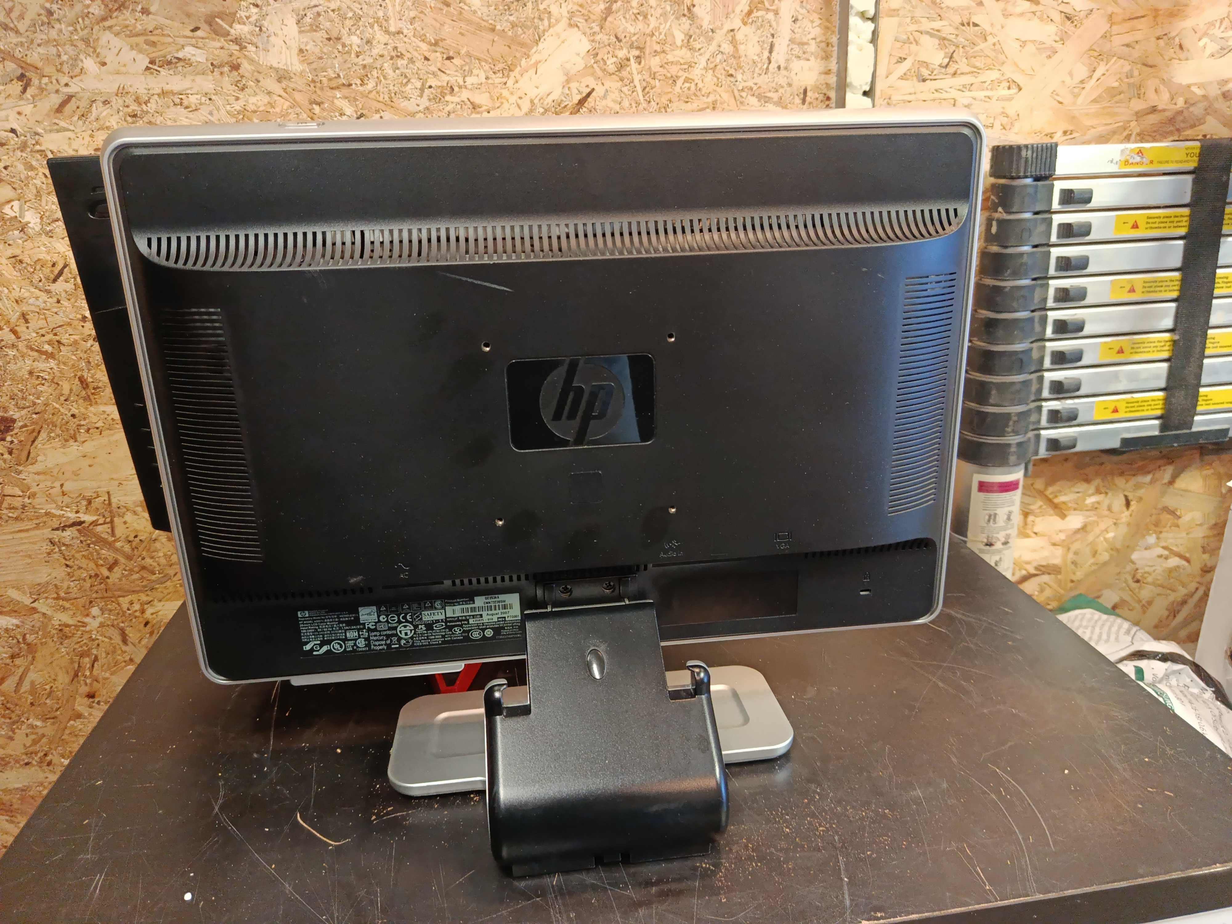 Monitor LCD marki HP
