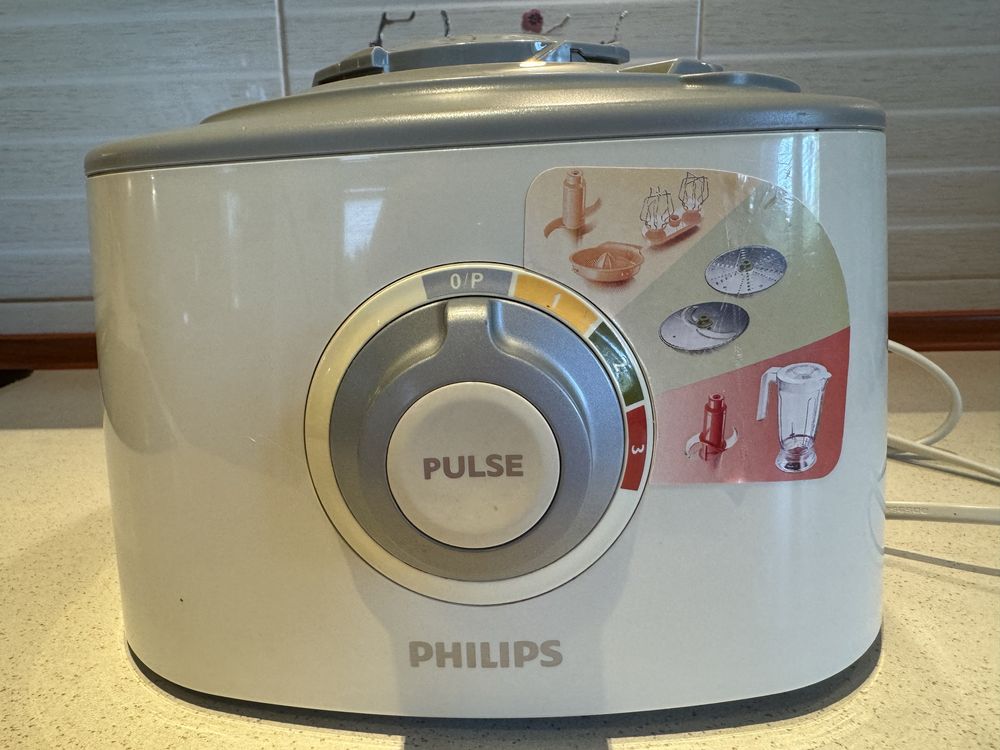 Napęd, baza Philips HR 7772