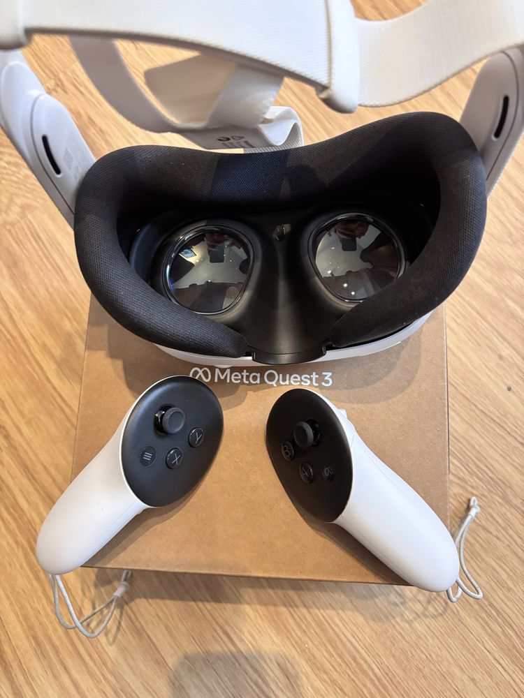 Oculus Quest 3 (128 gb)