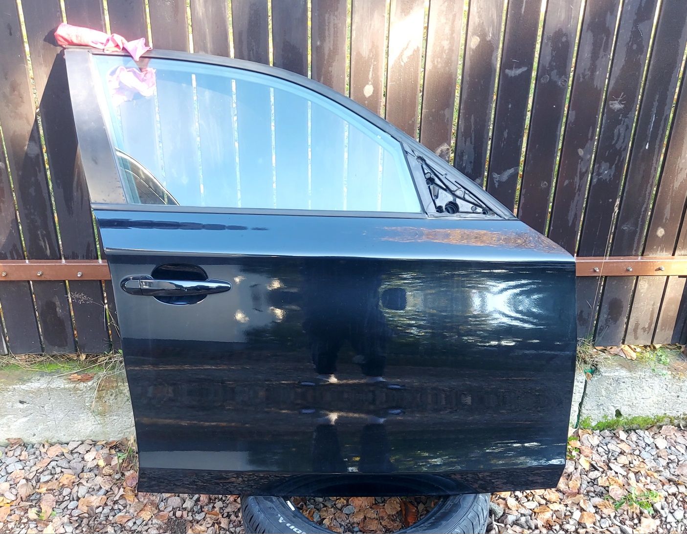 Drzwi prawy przód Bmw e87 475/9