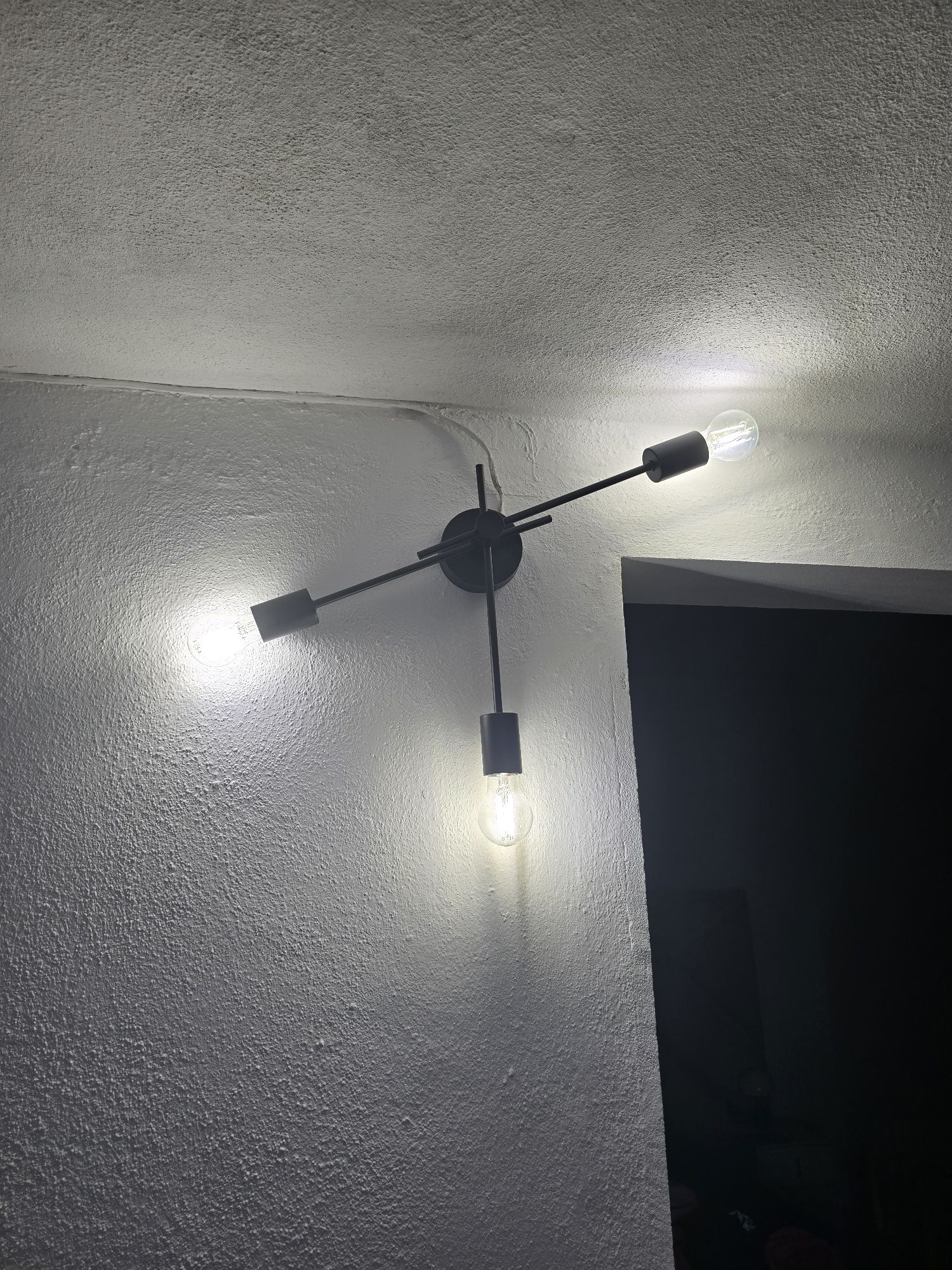 Candeeiro de teto ou parede.Candeeiro de teto INSPIRE MOSQUITO
