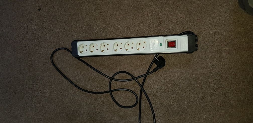 Listwa zasilająca Hama Power strip