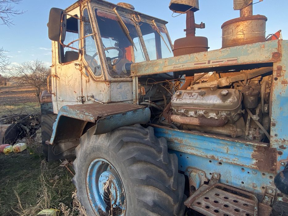 Трактор Т-150 в хорошем состоянии