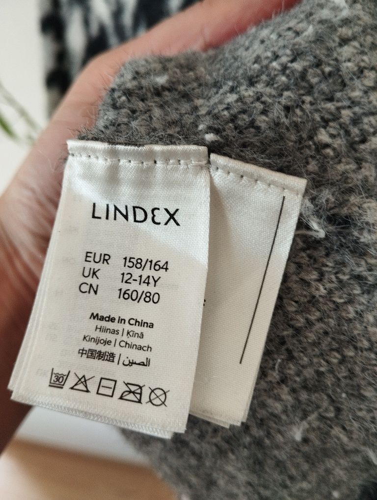 Włochaty sweter w pepitkę, czarno- szary r. S/M Lindex