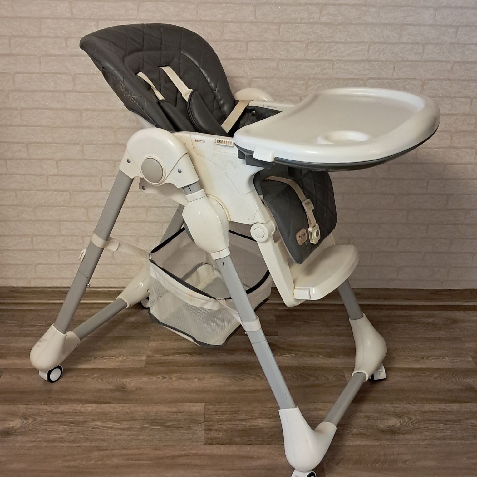 Стільчик для годування Carrello Toffee CRL-9502/3