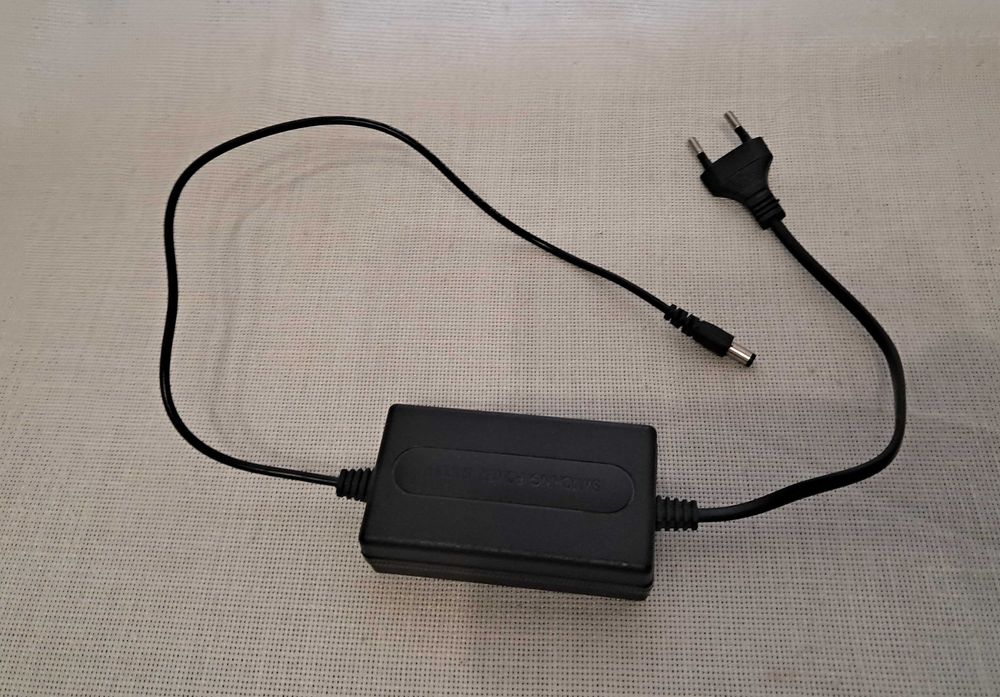 Блок питания 12 вольт 3 ампера