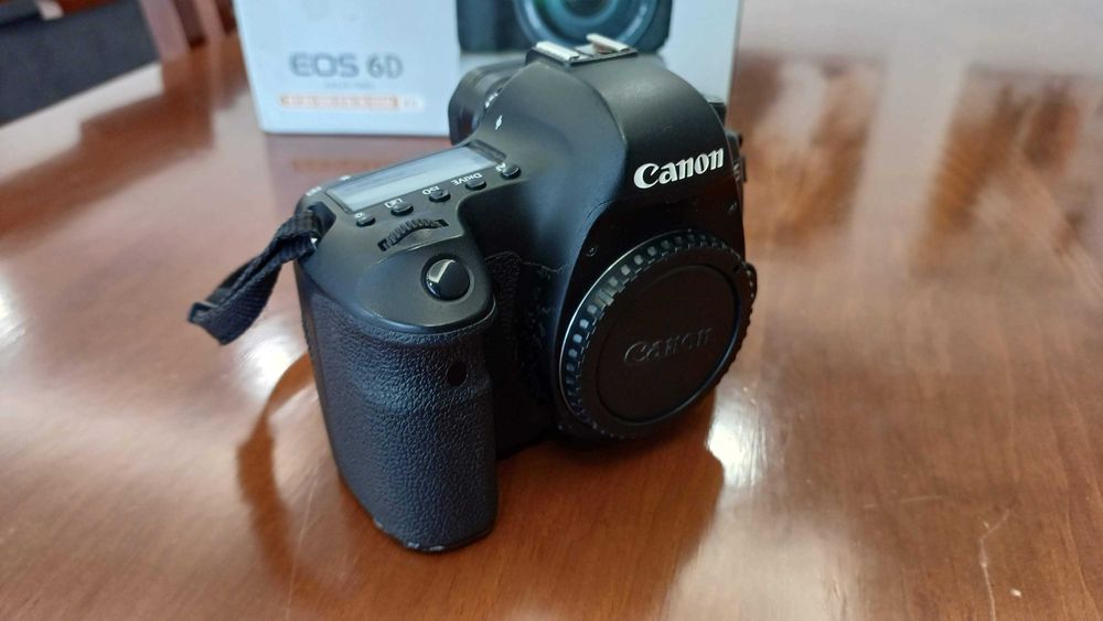 Canon 6D FullFrame + Extras