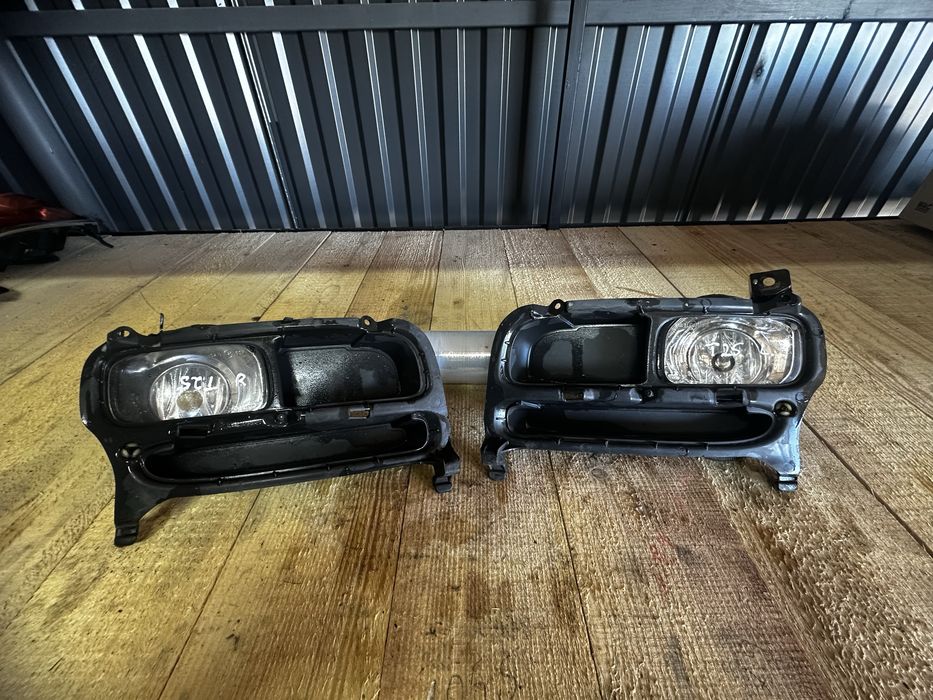 Туманки протитумані фари toyota t25 avensis