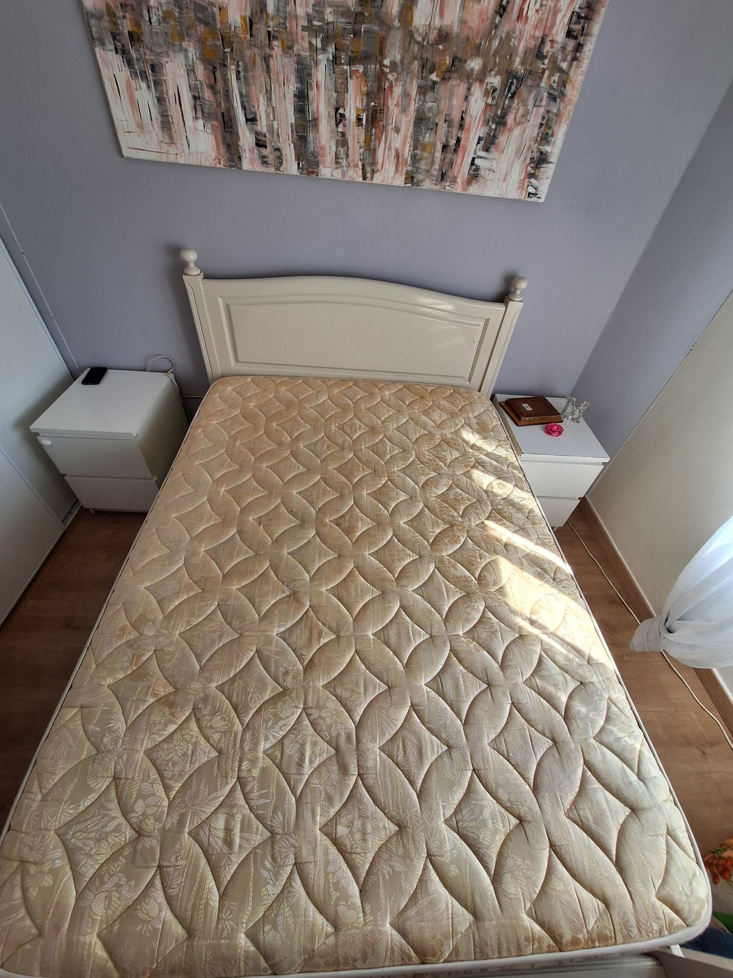 Cama de casal 1.40x1.90m + colchão