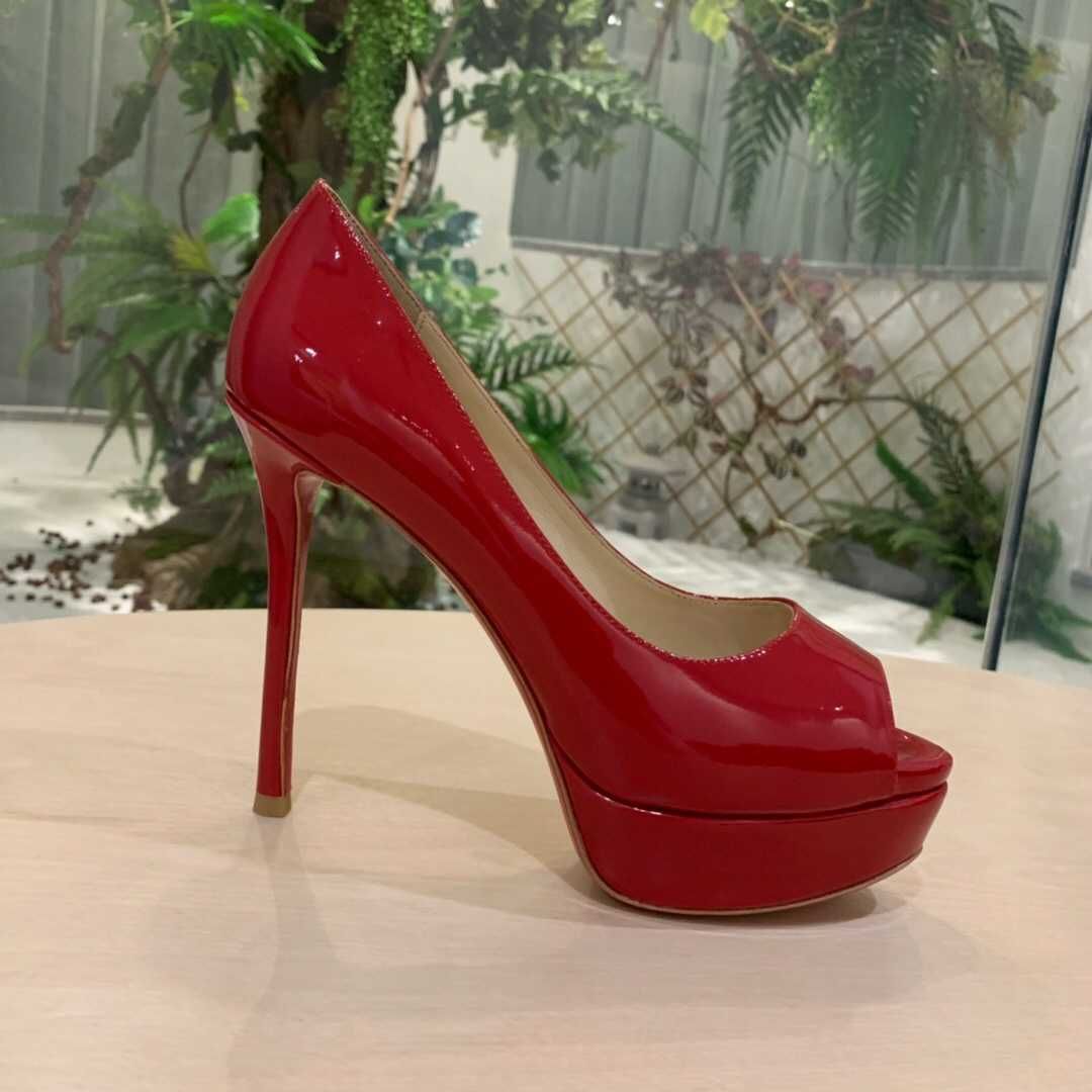 Szpilki Christian Louboutin Nowe Pobranie
