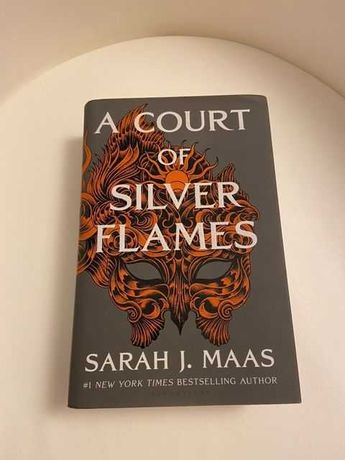 Dwór Srebrnych Płomieni A court of silver flames Sarah J. Maas nowe