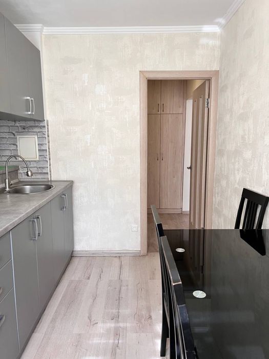 Продам 3 ком кв Набережная Победы