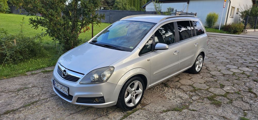 Poszanowana Zafira B 1.8lpg 140km Cosmo! Bez rdzy! Okazja !!