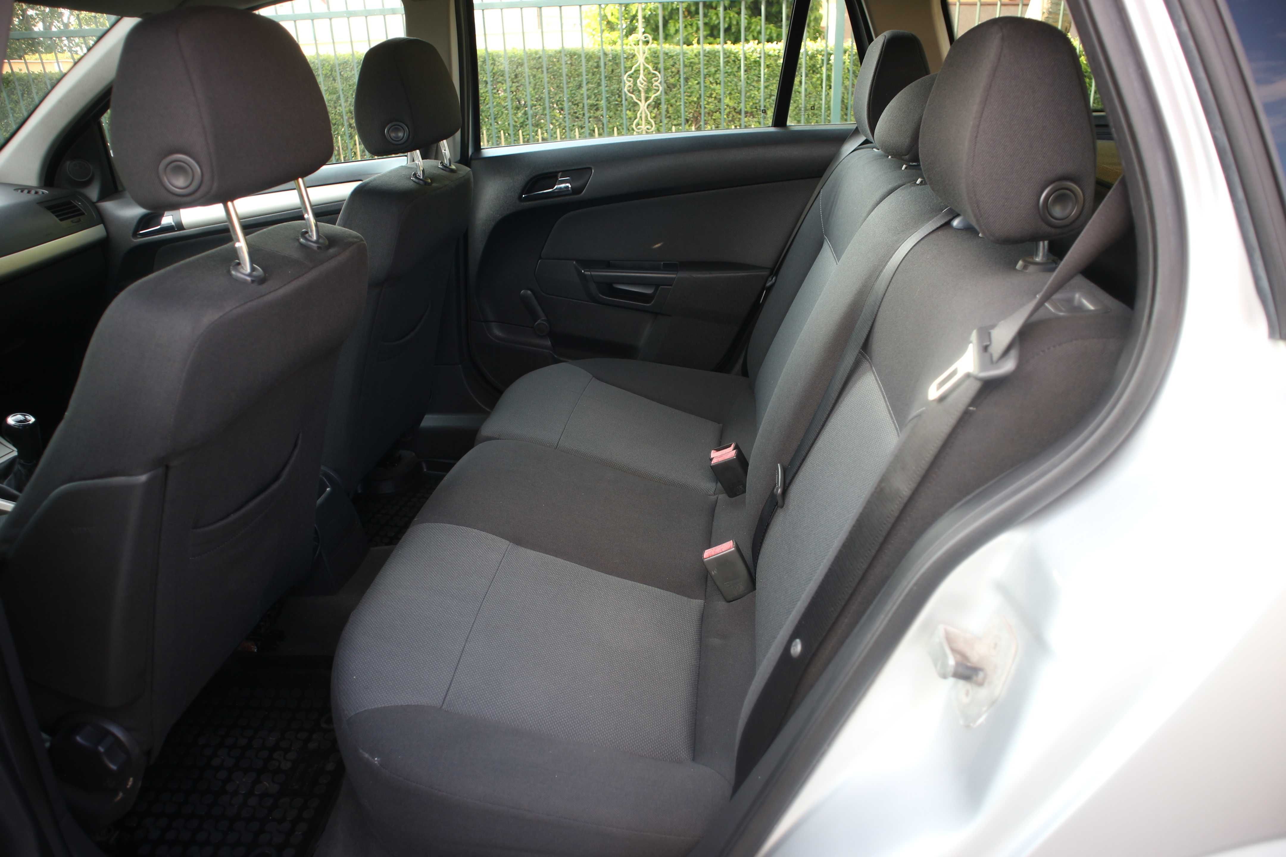 Opel Astra Zadbana Zarejestrowana