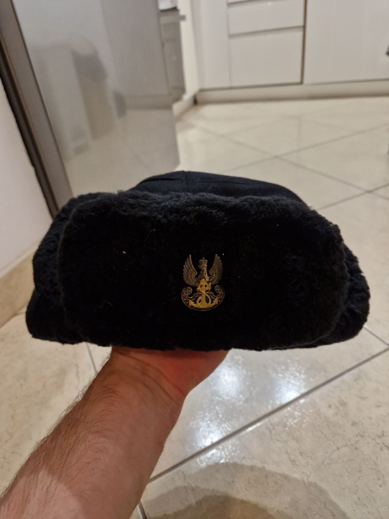 Czapka futrzana oficerska Marynarki Wojennej MW