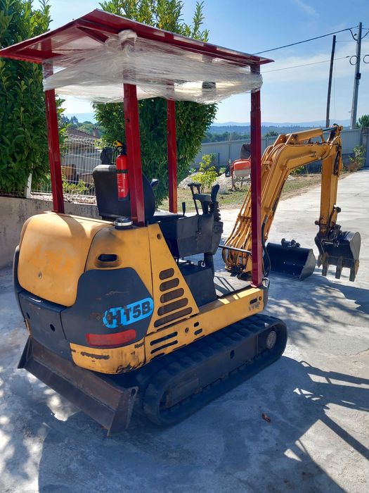 Mini giratoria H15B em bom estado