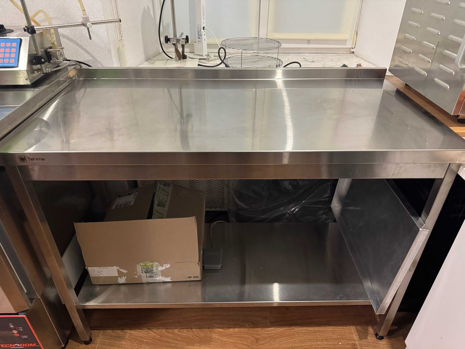 Стіл виробничий з полкою Tehma 120×60 і 150×60 см. Нержавійка AISI 430