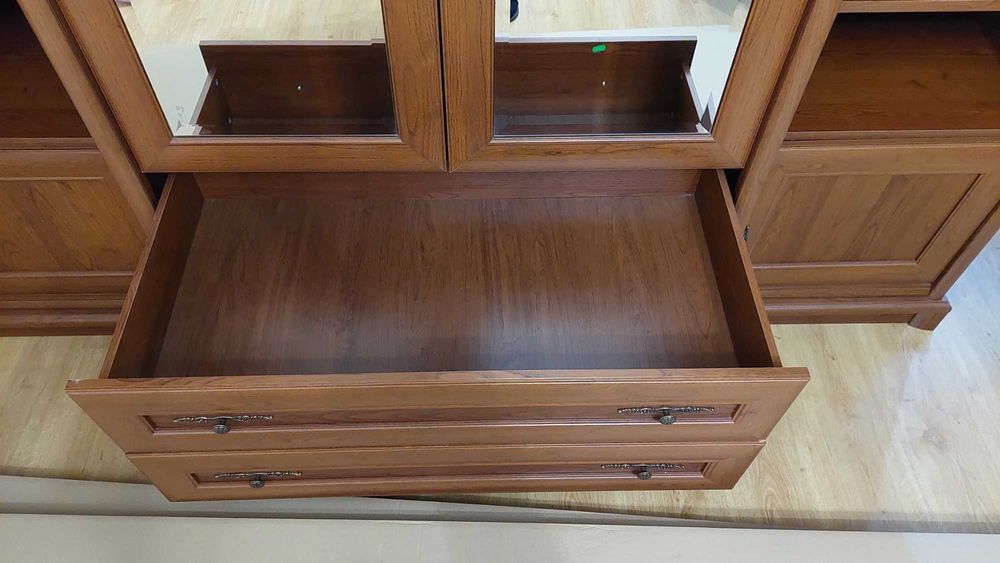 Szafa sześciodrzwiowa Kent z lustrem i szufladami kasztan BRW