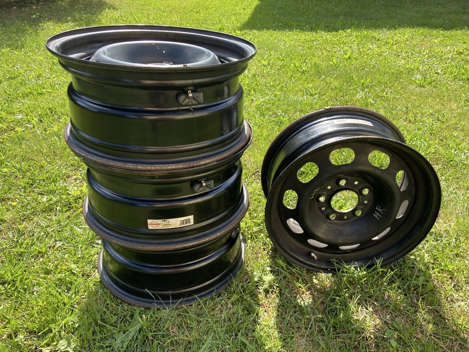 Felgi stalowe BMW 3 f30 e90 e46 7jx16 et31