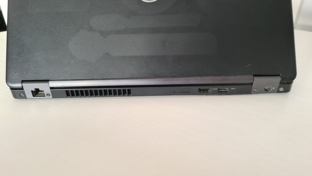 Dell Latitude 5480 i7-7820QH – Windows 11 – 8 GB RAM - gwarancja
