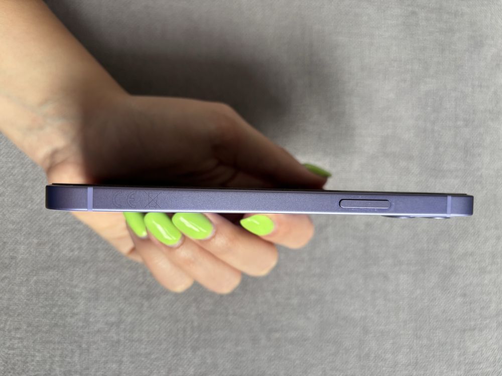 Iphone 12 fioletowy