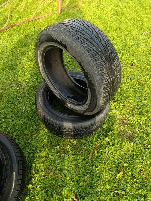 Шини Nokian Hakkapeliitta R 235x55 R17