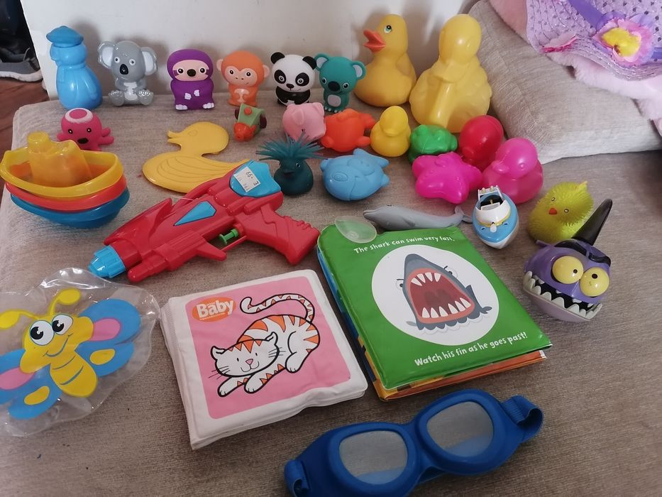 Игрушка для ванны для купания плаванья для воды водные