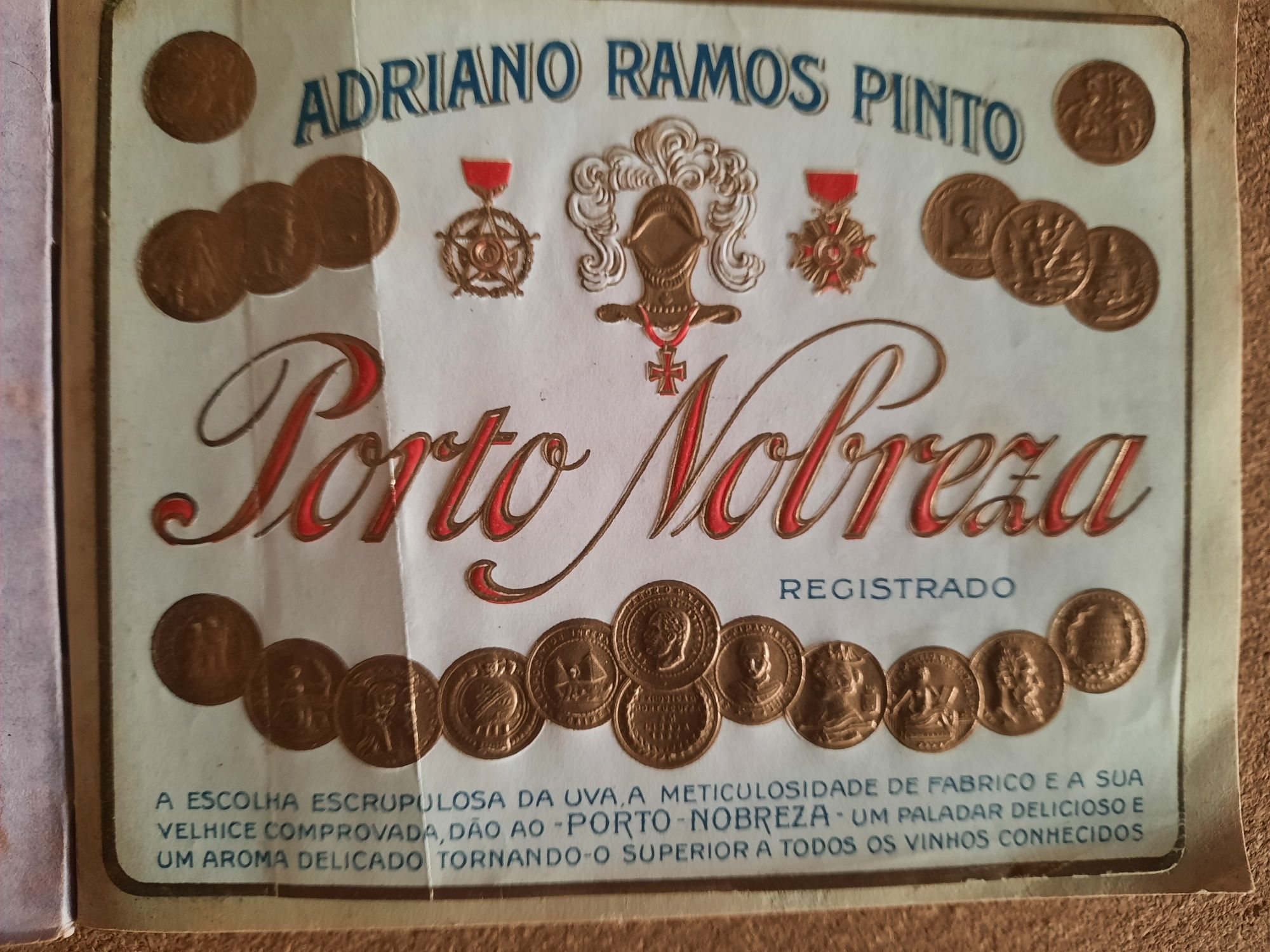 Catalogo de Rotulos originais Porto Ramos Pinto com 100 anos