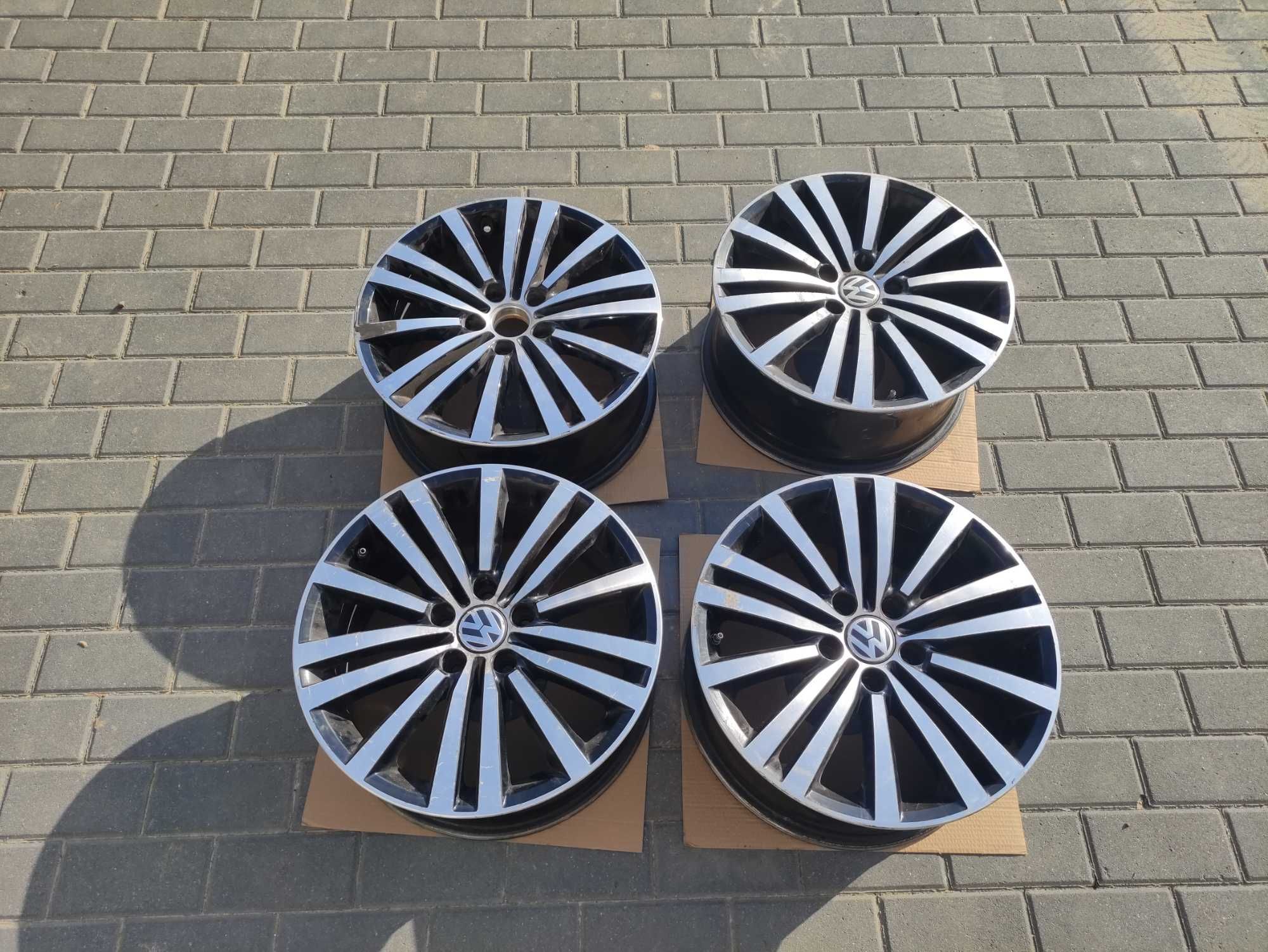 Alufelgi VW 17" 7,5J x17H2 ET47 do renowacji