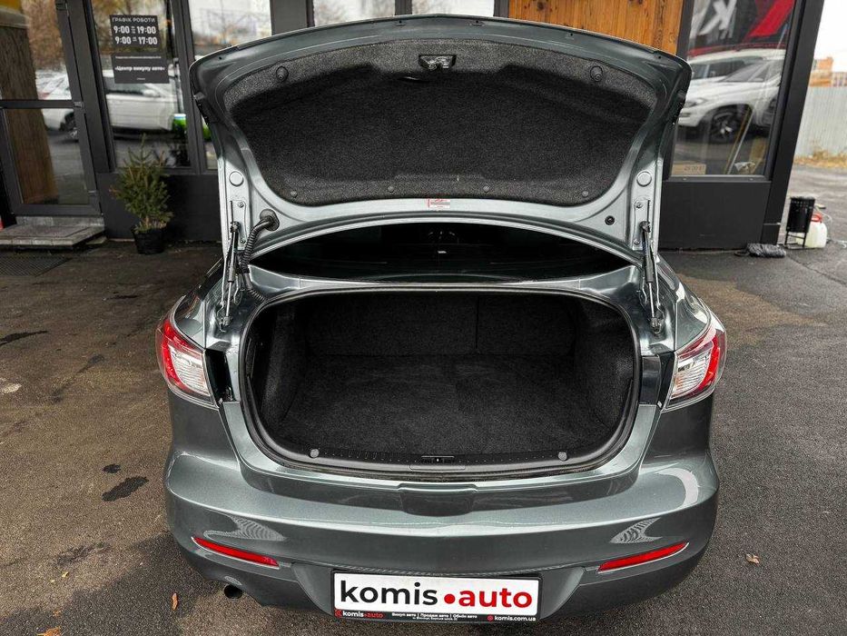 Продам  Mazda 3 2011. Можна в розстрочку, під викуп.