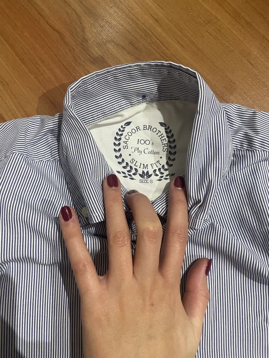 Camisa Sacoor em muito bom estado