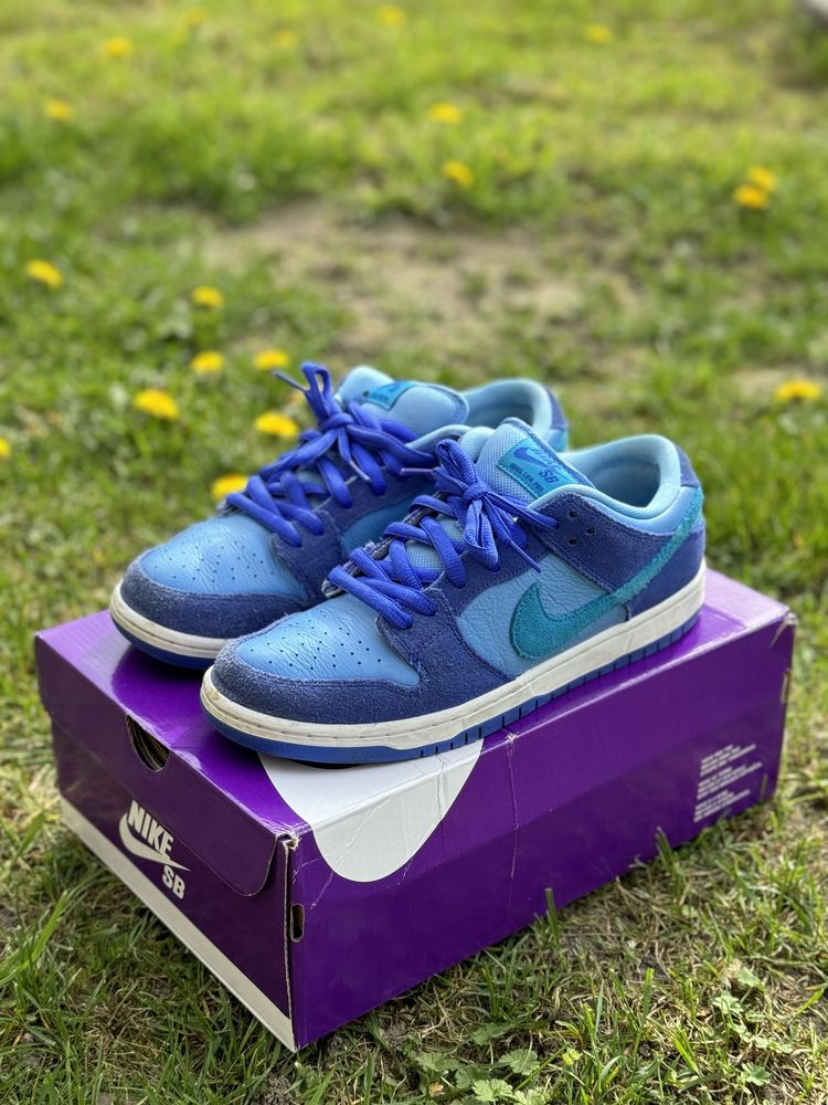 Nike dunk SB low blue raspberry 43