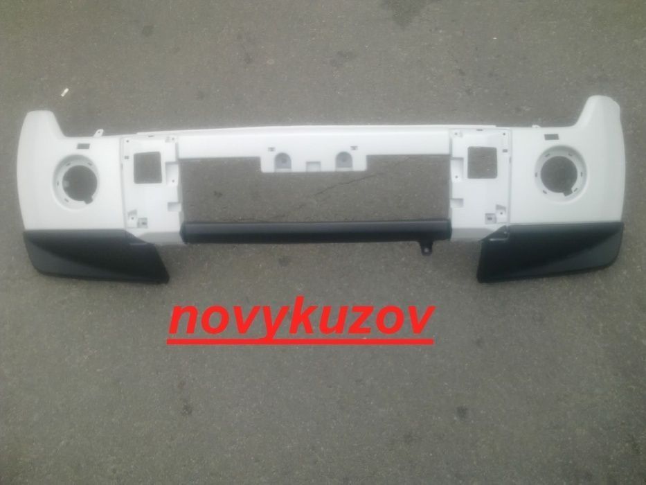 Бампер передний  Mitsubishi Pajero Wagon  IV Мітсубісі Паджеро Вагон 4