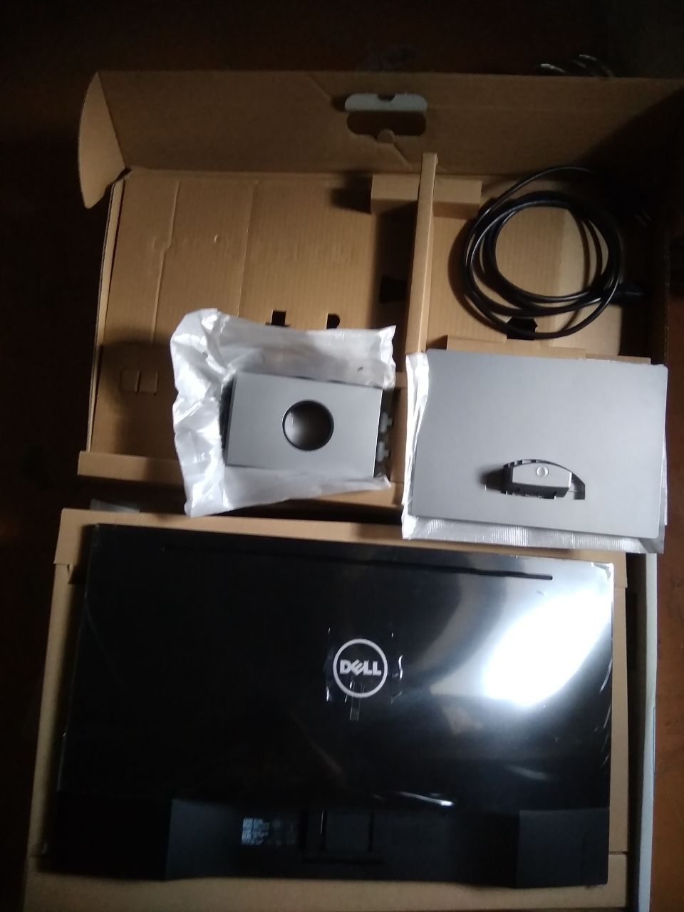 Монітори 24" Dell SE2416H