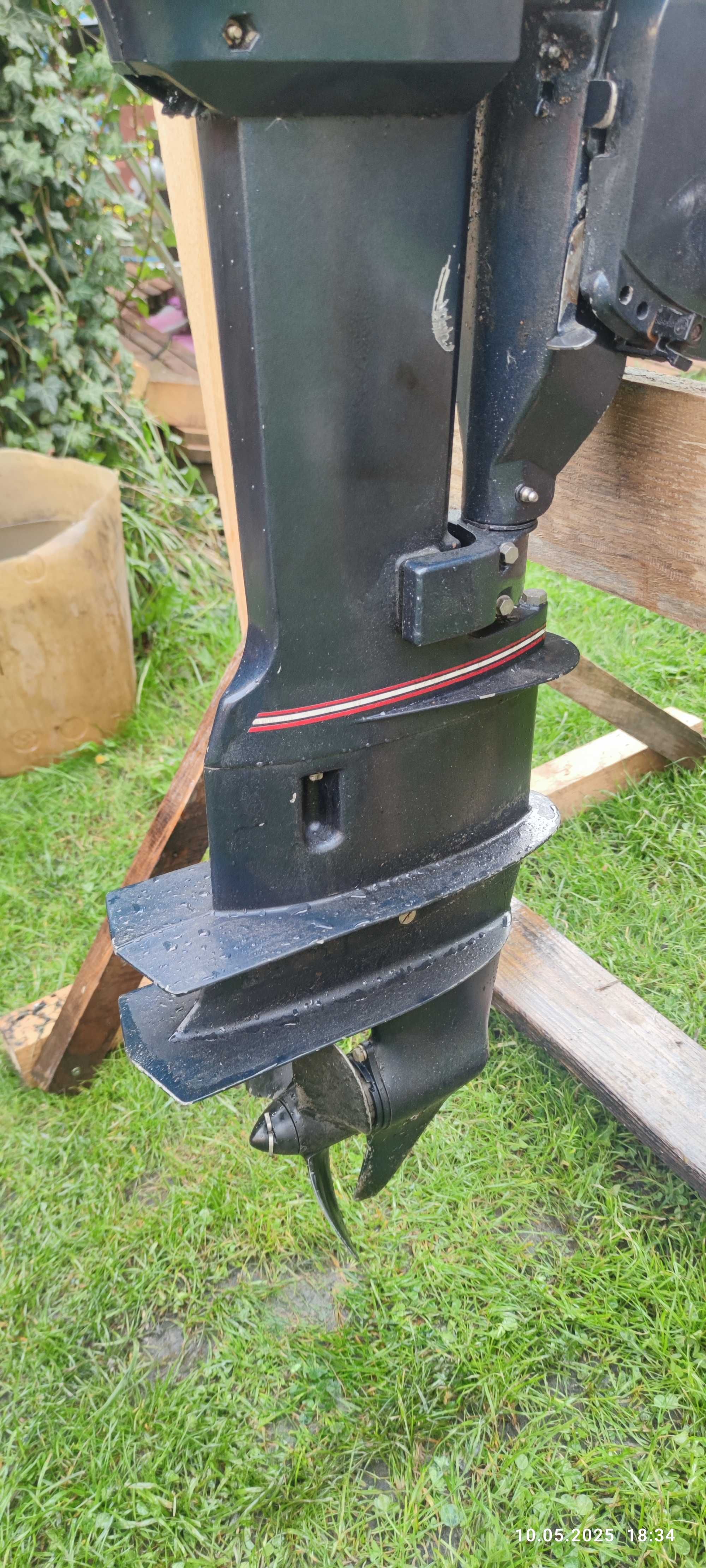 Silnik zaburtowy EVINRUDE 8 HP dwutakt