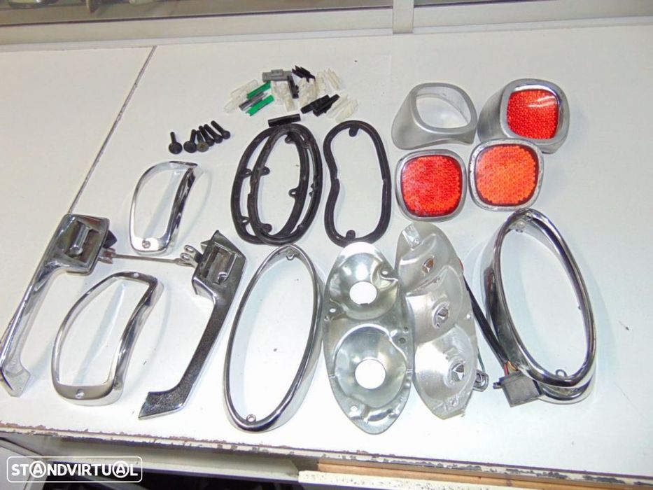 Volvo 122 - várias pequenas peças