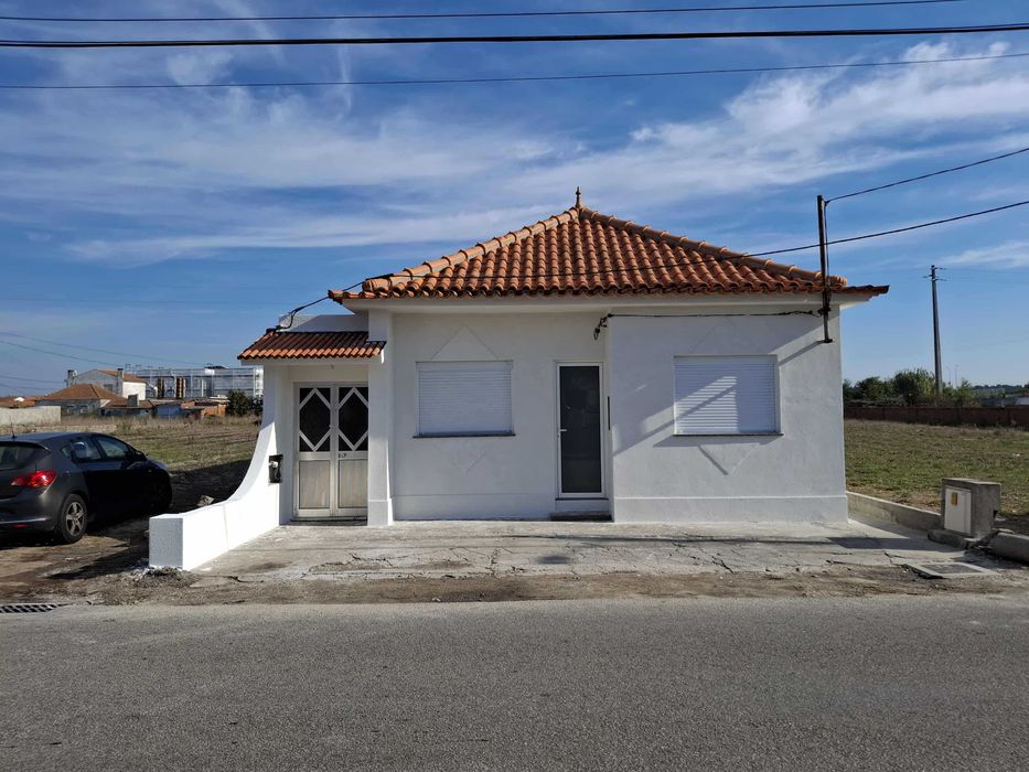 Moradia T2+2 + Armazém - Gafanha da Nazaré