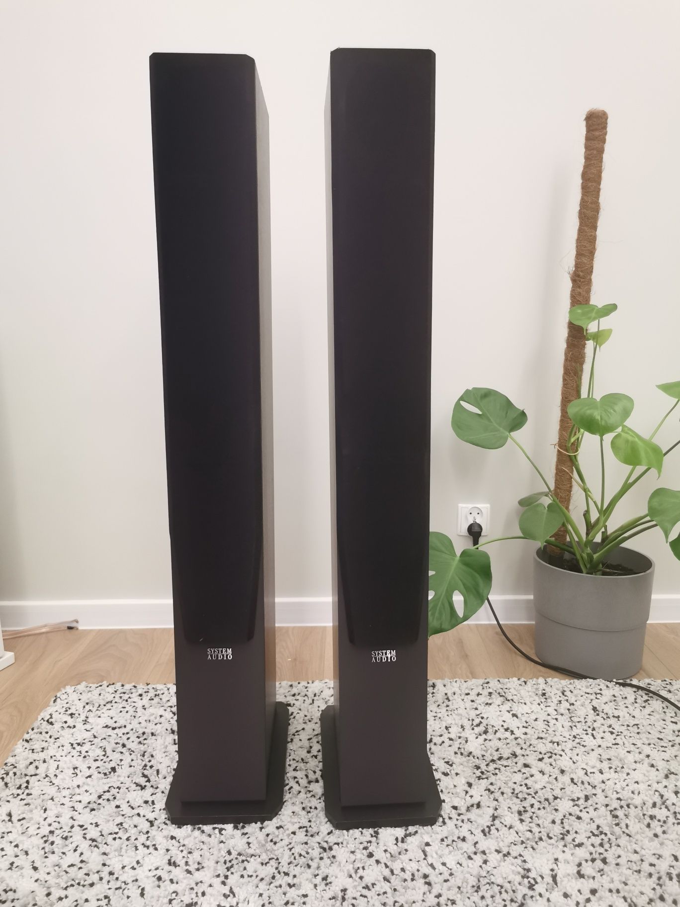 Duńskie kolumny System Audio SA-1250