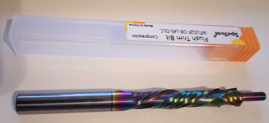 Frez spiralny z łożyskiem  8mm długość robocza 45mm SpeTool