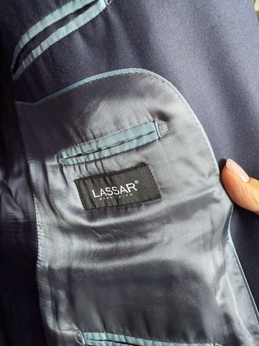 Garnitur męski Lassar granatowy 176/108/96