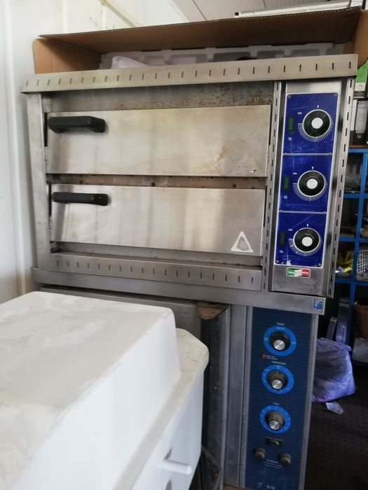Forno para pizza de duas cameras usado.
