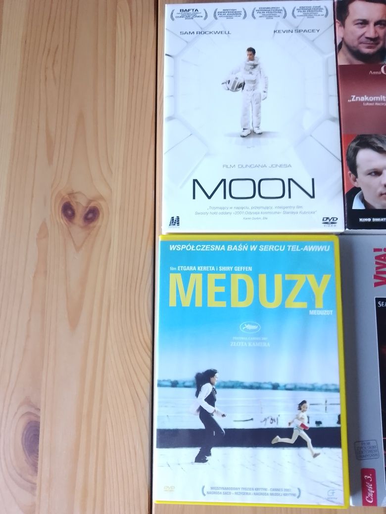 Osaczeni, Przerwane objęcia,Hel, Meduzy,Moon