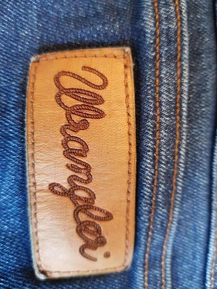 Spodnie firmy Wrangler Texas slim 34/32