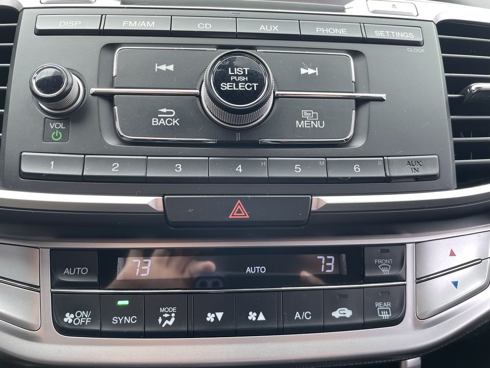 Honda accord 9 2015